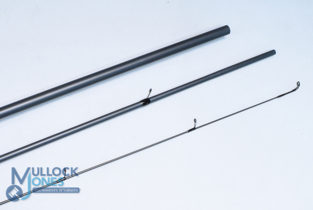 A fine Drennan Mk IV carbon Tench float rod 13ft 3pc 8oz test curve to 2 3/4 lb, power play - Image 3 of 3