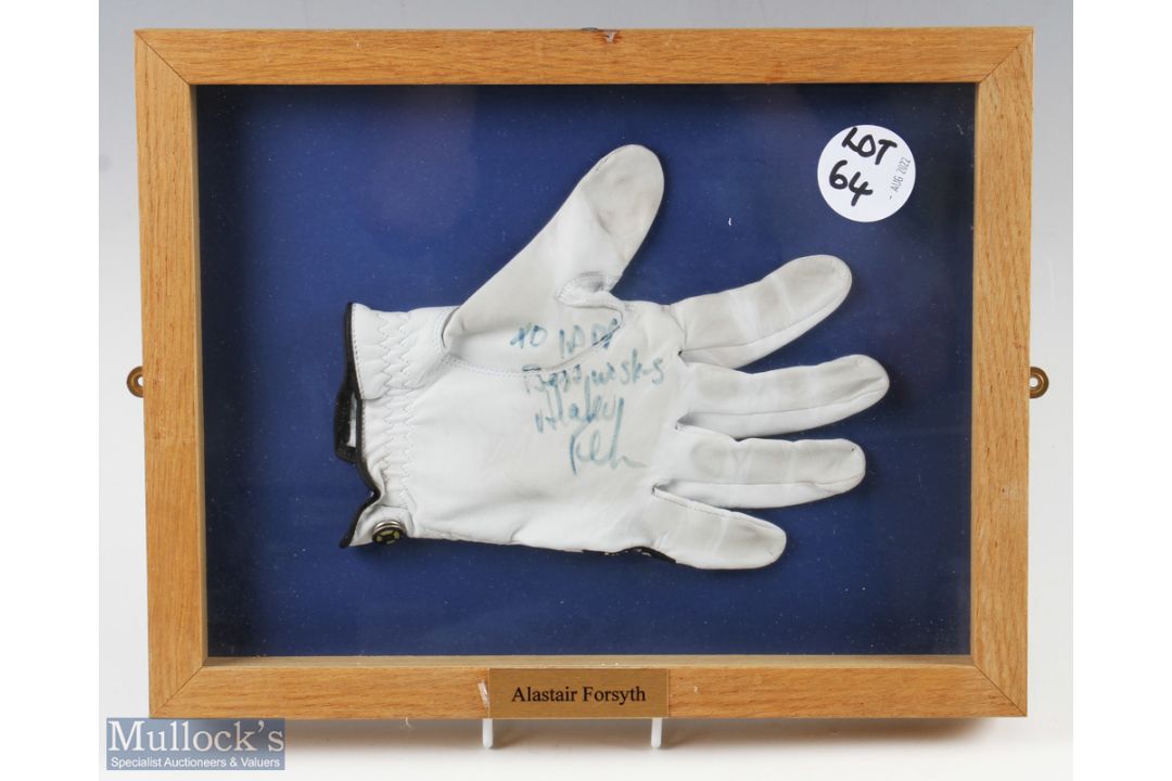 Signed Golf Glove multi signed by players and officials, with noted names of Bryan Morris, Steve - Image 2 of 2