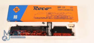 Roco 04119A HO gauge steam locomotive. BR 01 of the DB original box, new old shop stock