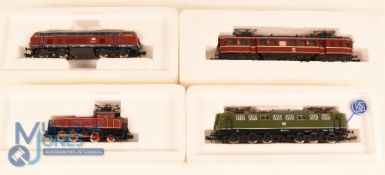 Roco 'N' Gauge 02163b DB Class BR 150 Electric Locomotive. Together with 3 other locomotives
