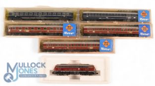 Roco 'N' Gauge 02150a DB Class BR 215 Electric Locomotive. Together with 5 Coaches 022278a x3,