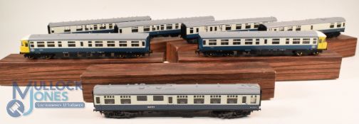 Liliput Railway OO BR TransPennine DMU NE 51960 electric train 1021 and dummy unit 1021/2, and