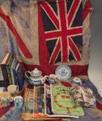 Royal Family Royalty Collectibles: to include a 22-piece full set of Broadhurst 1997 the Queen