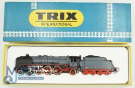 Trix International 2424 2 Rail Gray 4-6-2 Class 01 Tender Loco 01001- Housed in its original box