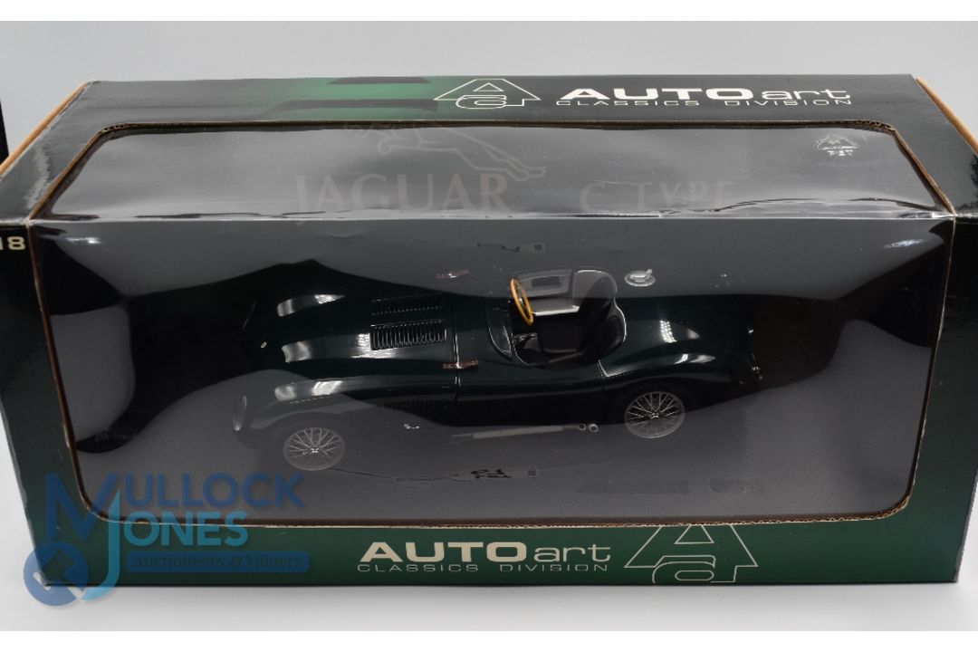 Auto Art Classic Division 1:18 Jaguar C Type - Detailed scale model for adult collector's mint - Image 3 of 3