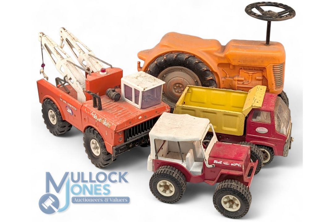 Tonka Toys. Double Crane Wrecker Truck, Dune Buggy, Tipper Lorry together with Plastic sit-on