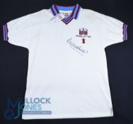 West Ham United FC Away Football Shirt Wembley 1980 Signed on front by Alvin Martin, Official
