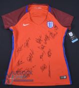 England FC Womens Away Football Shirt 2017-2018 with 15 autographs, Size M, red with tags (G)