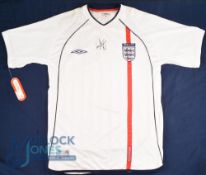 England FC Home Football Shirt 2001-2003 Size M, Umbro, with tags, good condition with some marks