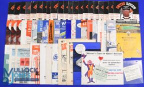 1963/64 Manchester Utd complete league season home match programmes (less Wolves) plus extra no. 4