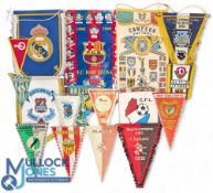 Vintage World Football Pennants Honours List, to include a Moscow 1972 Olympic card pennant,