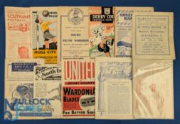 Selection of 1940s football match programmes to include 1945/46 Manchester Utd v Preston NE, 1946/47