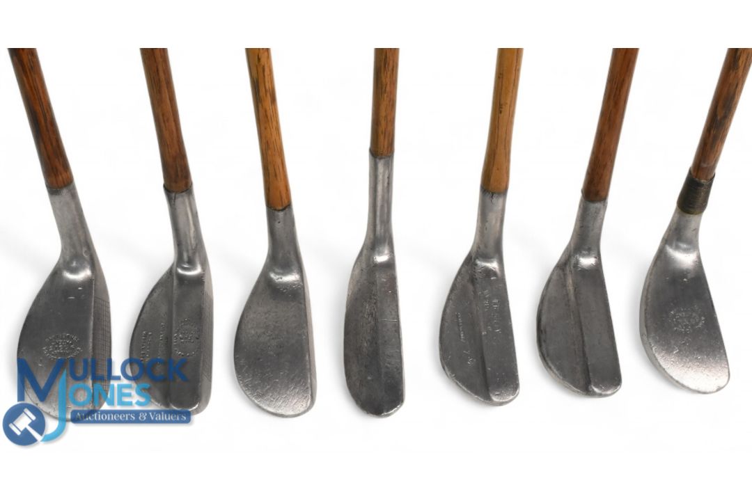 7x Assorted Alloy mallet head putters including a good Braid Mills model for Robinson and Co - Image 2 of 2