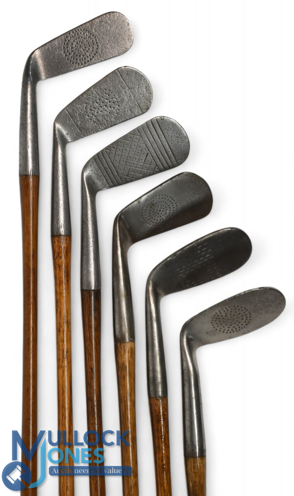 Half a set of Diamond backed Glory irons by D Anderson and Son St Andrews comprises a mid-iron, - Image 2 of 2