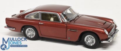 Franklin Mint 1:24 Scale Cars, 1964 Aston Martin DB Metallic Red boxed (1)