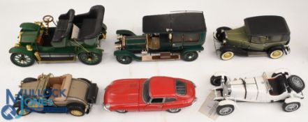Selection of Danbury and Franklin Mint Diecast Cars To include Mercedes Roadster with Certificate,