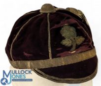 England c1900-1910 Rugby Honours Cap: The classic maroon velvet senior cap, 6 panelled with gold