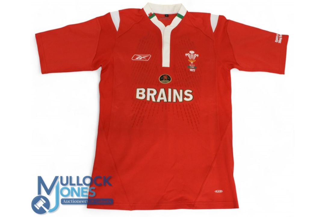 Hal Luscombe, Cap no.1027, Scarlet no.22 Wales Rugby Jersey: Unnamed but cap and player numbered, - Image 1 of 2