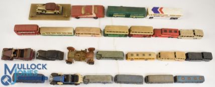 Selection of Play worn Diecast to include Dinky Toys Buses and Coaches (box)