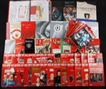 Collection of Manchester Utd memorabilia to include reunion dinner menus, cards, 1968 Champions of