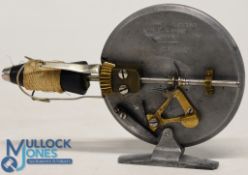 Rare Illingworth No.1 casting reel, Patent 93398/1905, reel No. 679, backplate stamped 