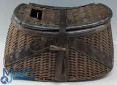 Period Fishing Creel with leather banding, a good-looking creel, with later wooden peg lock and