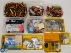 A huge collection of terminal tackle, made up of: Box of 2 1/2