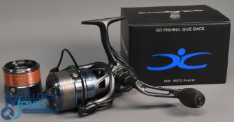 Cadence CS10 5000 Feeder spinning reel with spare spool folding handle, very light signs of use,