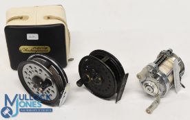 Pflueger Summit No 1995 baitcasting reel, twin handles, on/off check, runs very well. Youngs Beaudex