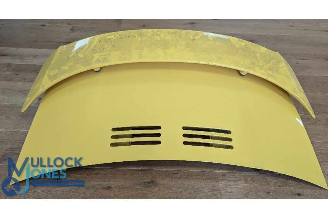 Automobile - MG Trophy rear boot and spoiler - with MG badge, spoiler bolts to boot (2) - Image 2 of 3