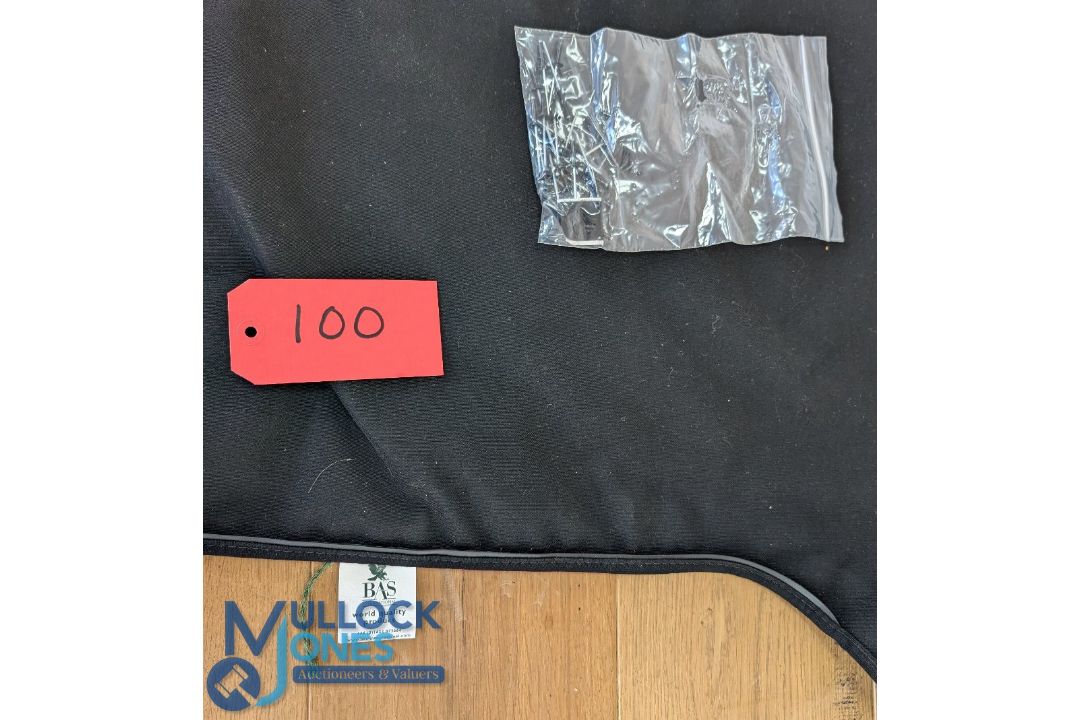 Automobile - Car Parts - MG Convertible soft top rear window and fabric lining - appears with labels - Image 2 of 2