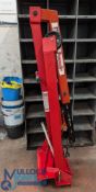 Sealey Powerhoist 1 tonne Model PH10 in red finish, adjustable nylon feet, height 61 inches