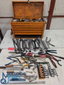 Assorted Tools and Beta Utensili orange tool chest (Qty) - 5x drawers and top section, magnetic
