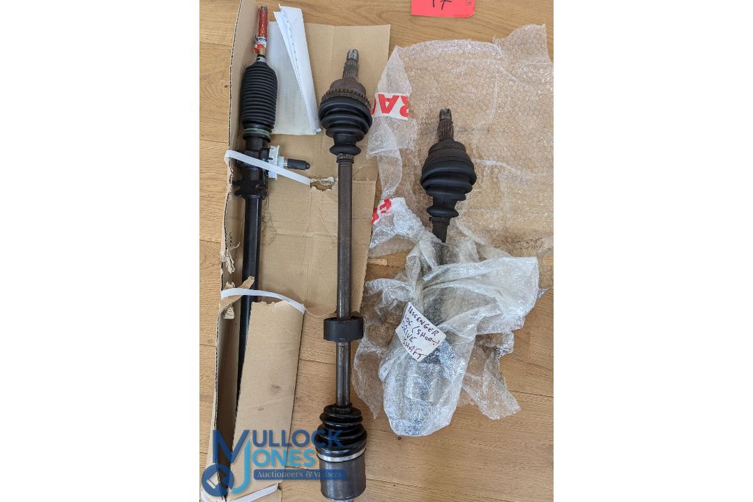 Automotive - Car Parts - Assorted Parts - includes steering rack, 2x drive shafts - see images (3) - Image 2 of 2
