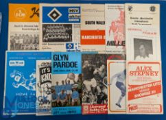 1976/77 Nuremburg v Manchester Utd 30 July 1976 friendly match programme Hamburg v Manchester Utd