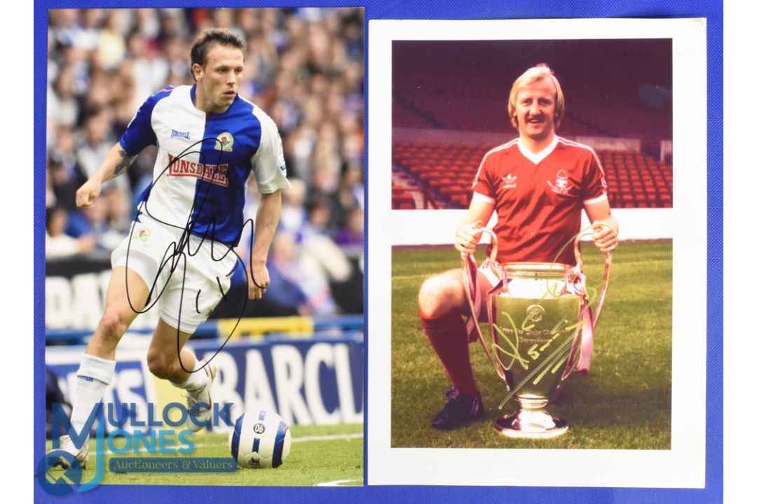 Selection of Signed football photographs (12) features Ryan Giggs, Alan Ferguson, James Beatie, - Image 3 of 6