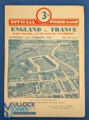 1949 England v France Rugby Programme: Standard issue from Twickers. G/VG