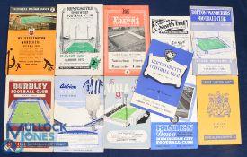 1958/59 Manchester Utd away match programmes at Leicester City, WBA, Aston Villa, Birmingham City,