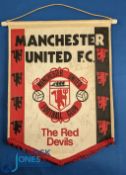 Football Pennant c1985 Manchester United The Red Devils - autographed pennant 11 ½'' x 16