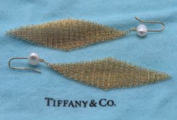 Tiffany & Co 18ct yellow gold and pearl earrings by Elsa Peretti, with box and pouch.
