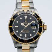 Rolex, a gents 1990's Oyster Perpetual Submariner Superlative Chronometer wristwatch with date, in