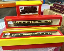 Hornby, 5 GWR coaches, and 3 Class 2721 Pannier Tank Engines, boxed (8).
