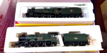 Hornby, two boxed locomotives, 7013 Bristol Castle and 1026 County of Salop (2).