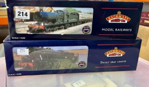 Bachmann, two locomotives 32-304 and 32-252A, boxed (2)