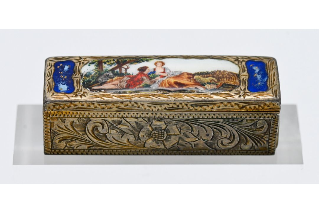 A rectangular compact with enamel scene, the hinge lid with mirror and lipstick box made in Italy,