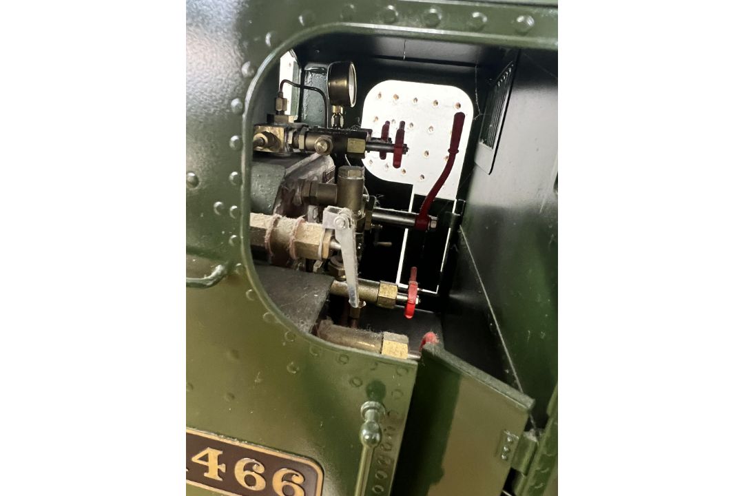 A 5 inch gauge coal fired live steam GWR Class 0-6-0 tank locomotive, green livery, 1466, possibly - Image 10 of 12