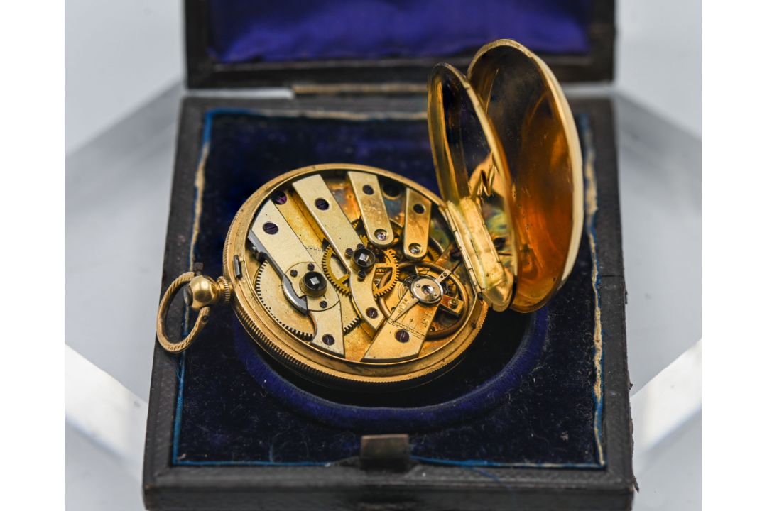 A 18ct antique gold pocket watch, 46.3 grams, the dial with roman numerals, with engine turned - Image 2 of 2