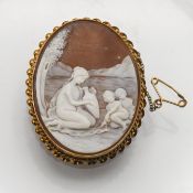 A 9ct gold cameo brooch, 50mm x 40mm.