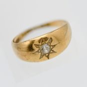 A 18ct gypsy set diamond ring, approx 4.8g.
