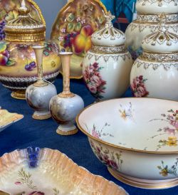 Antiques, Silver & Collectables